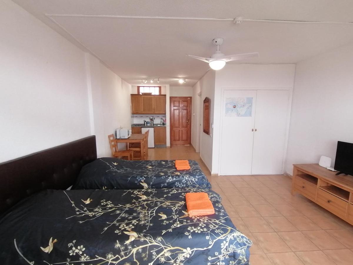 Studio In Parque Cattleya, Playa De Las Americas Bagian luar foto